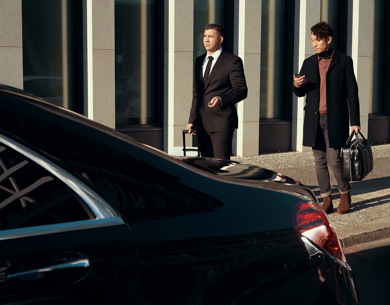 Chauffeur Service NYC with Mercedes, BMW &amp; Escalade