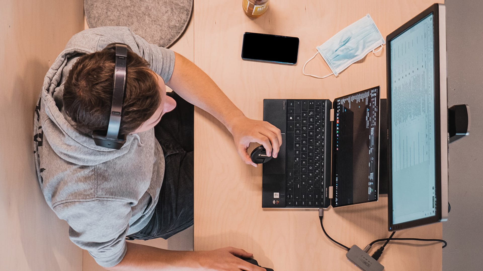 Competitive Intelligence FAQs Explained by Industry Experts