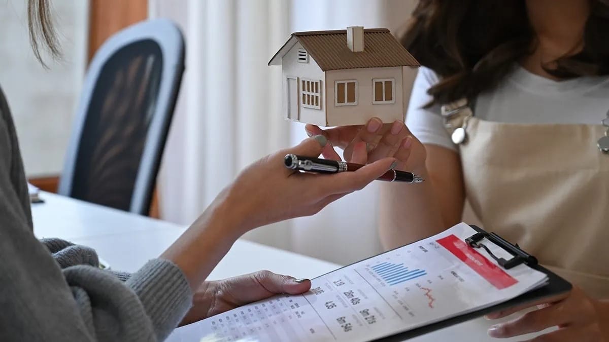 Work With the Best Real Estate Agents Today | BestRealEstate AgentNear