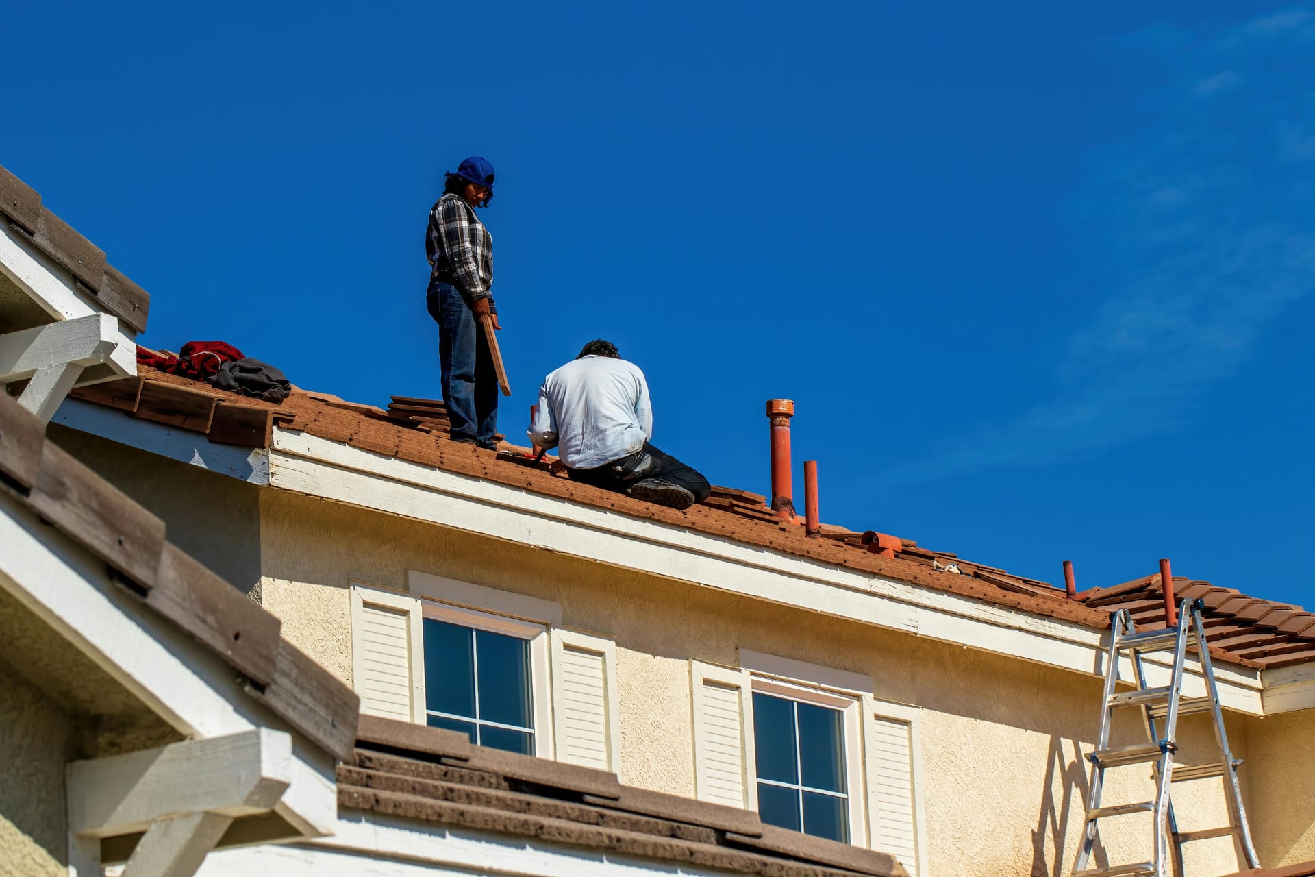Why Roofing Companies Calgary Recommend Regular Roof Inspections