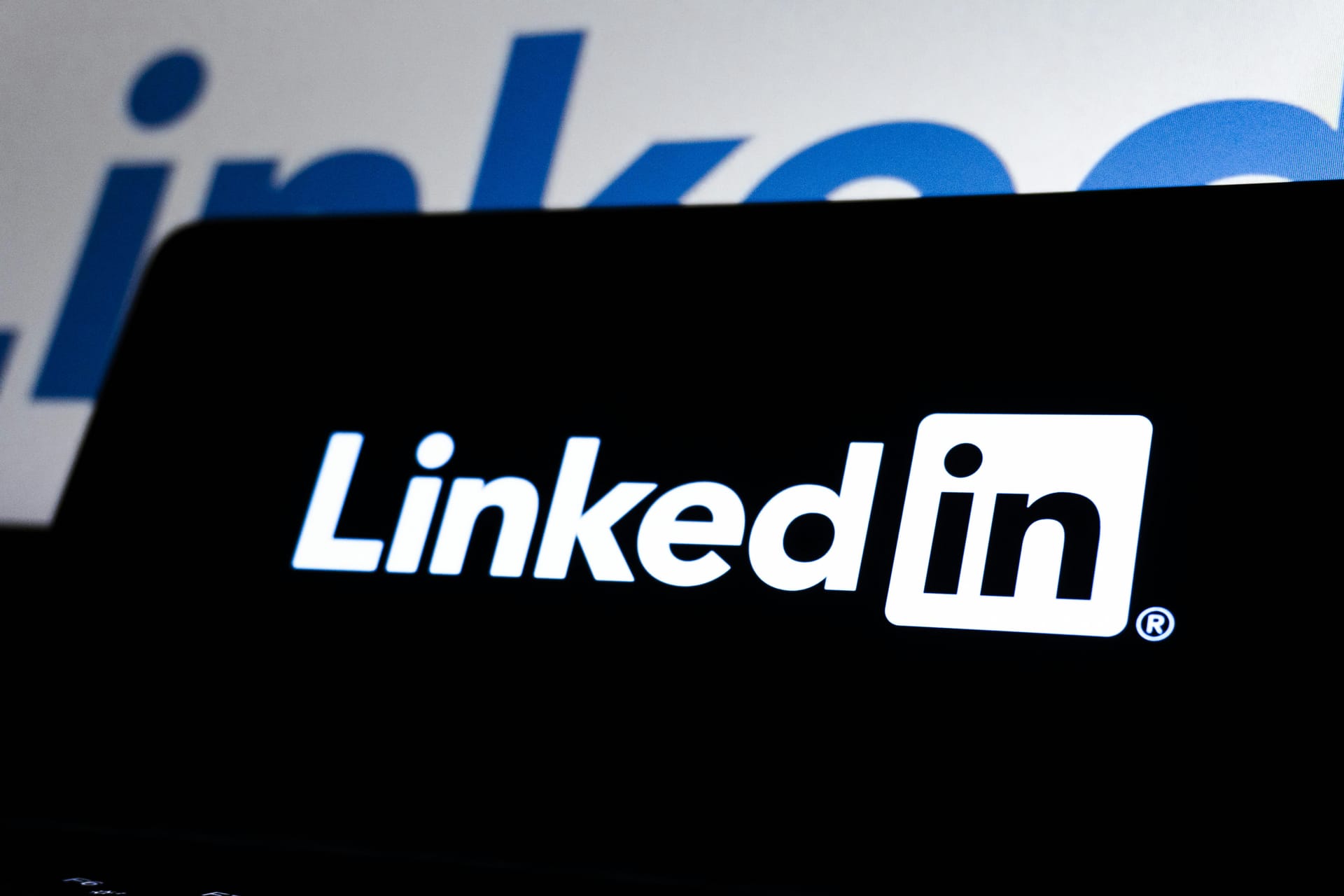 The Safest Way to Rent LinkedIn Profile Accounts for Cold Outreach