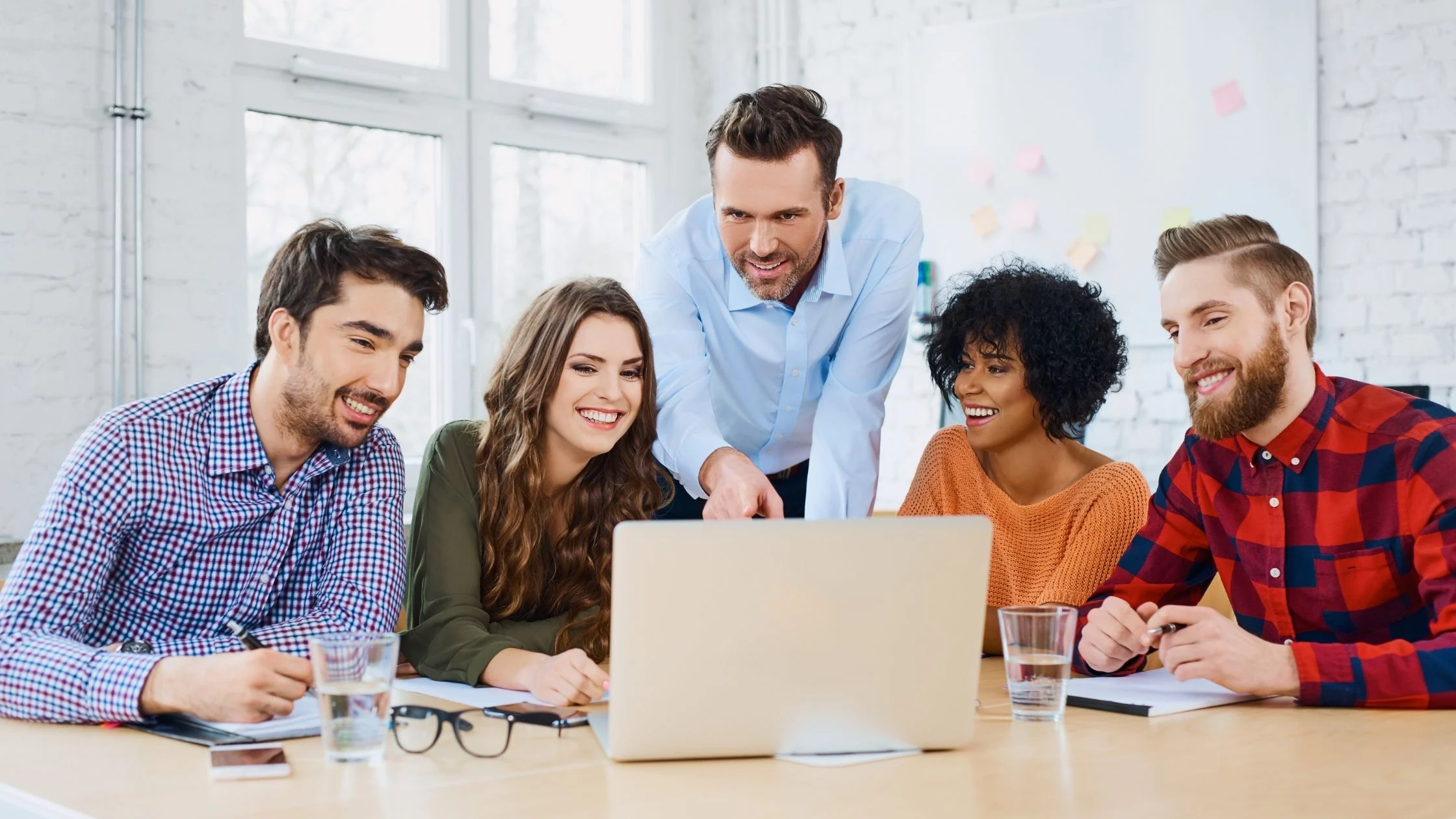 Consulenza intelligenza artificiale per e-commerce ad alte prestazioni