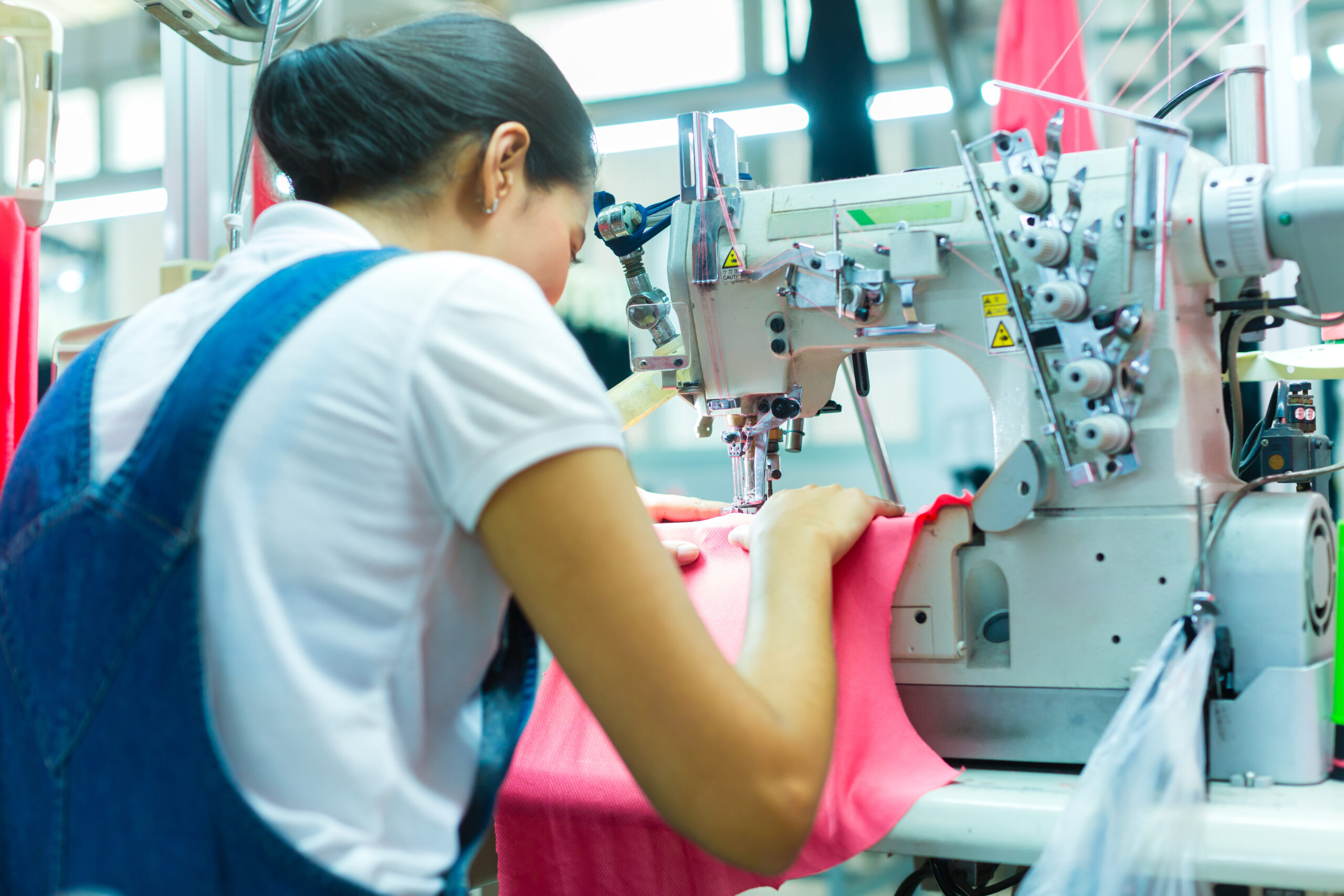 Tuer Garment: Your Trusted Custom Apparel Manufacturer for Boutique Brands