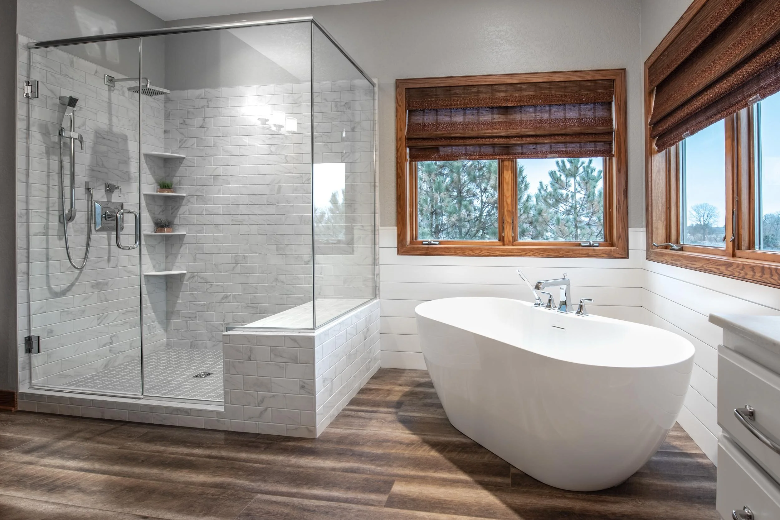 Affordable Tile Refinishing Solutions to Restore Your Space