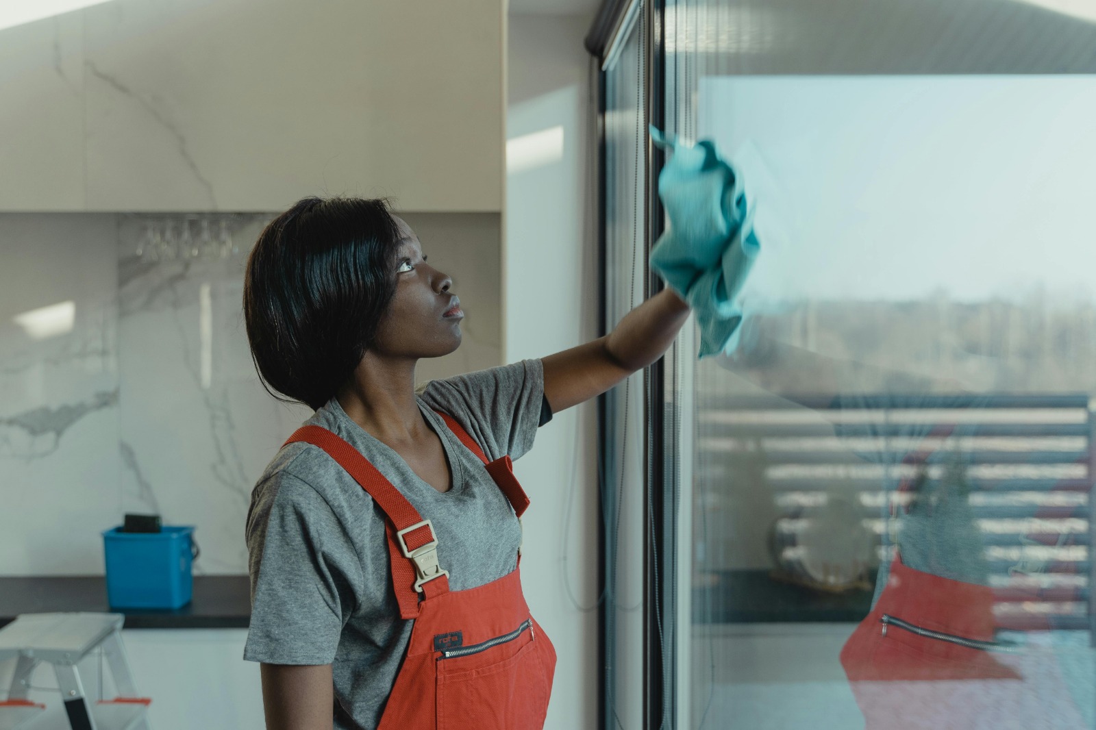 Transform Your Home Instantly with Professional Home Cleaning