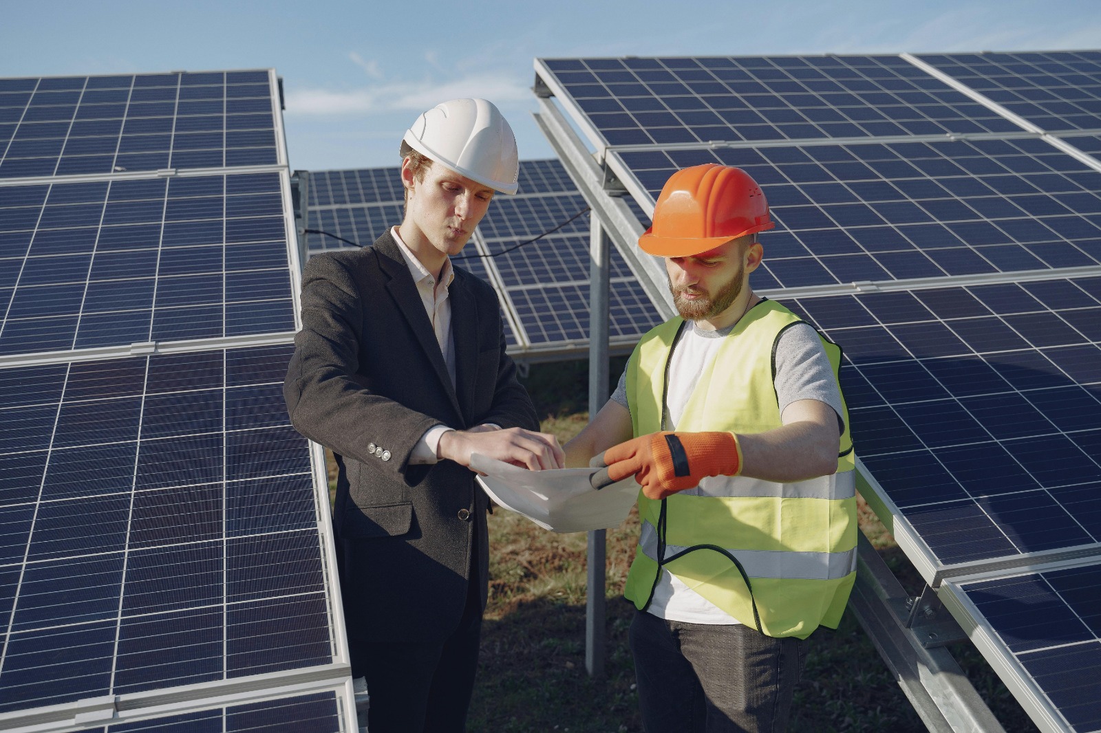 Commercial Solar Nottingham Experts Delivering High-Performance Systems