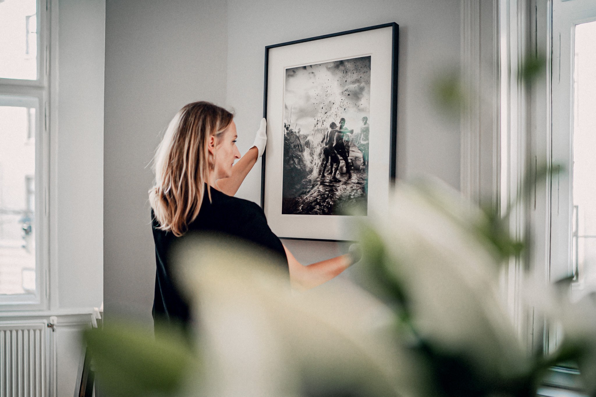 Elevate Spaces with Expert Art Consultancy Services
