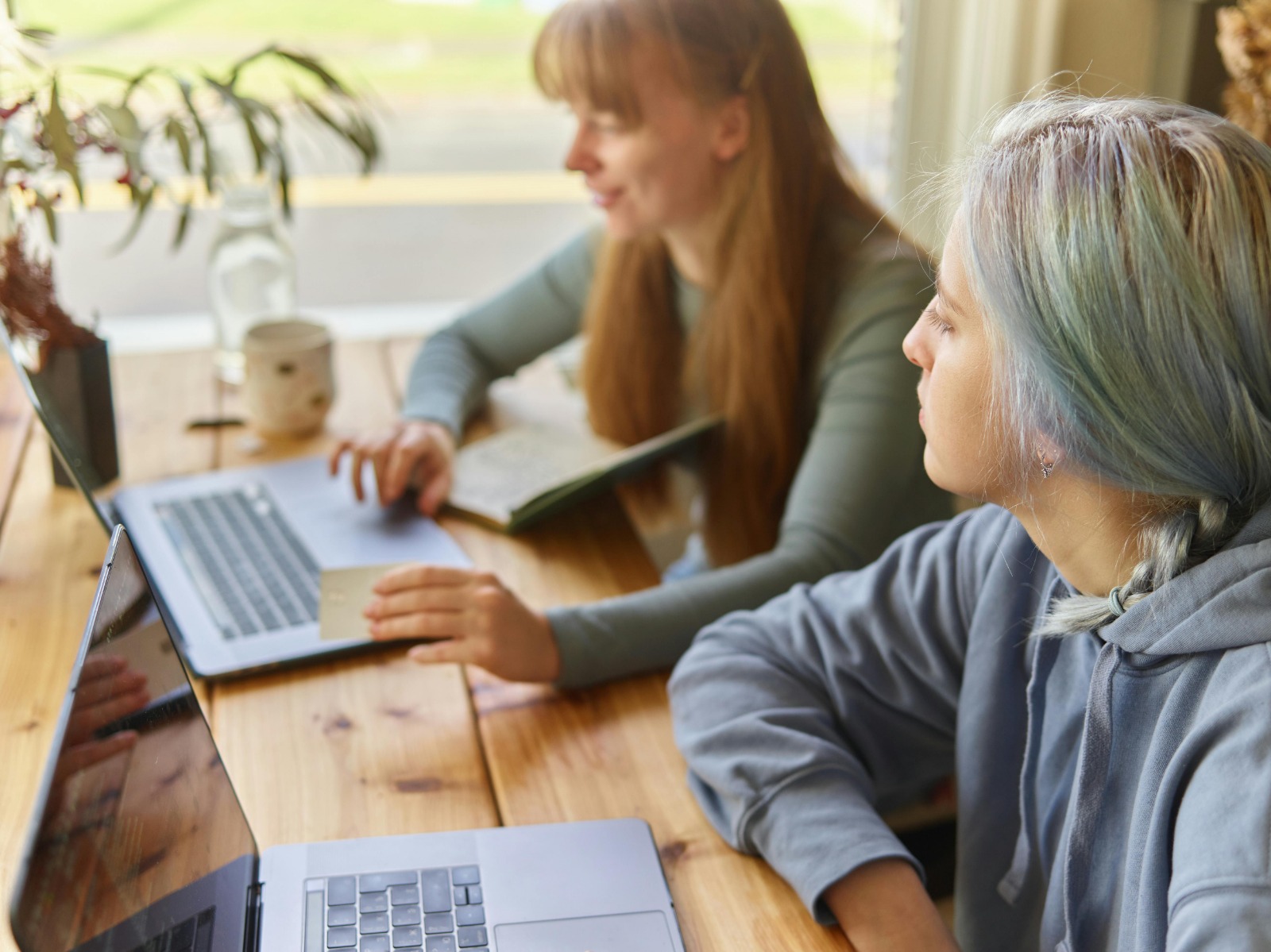 Learn Video Editing and Motion Graphics from Beginner to Advanced