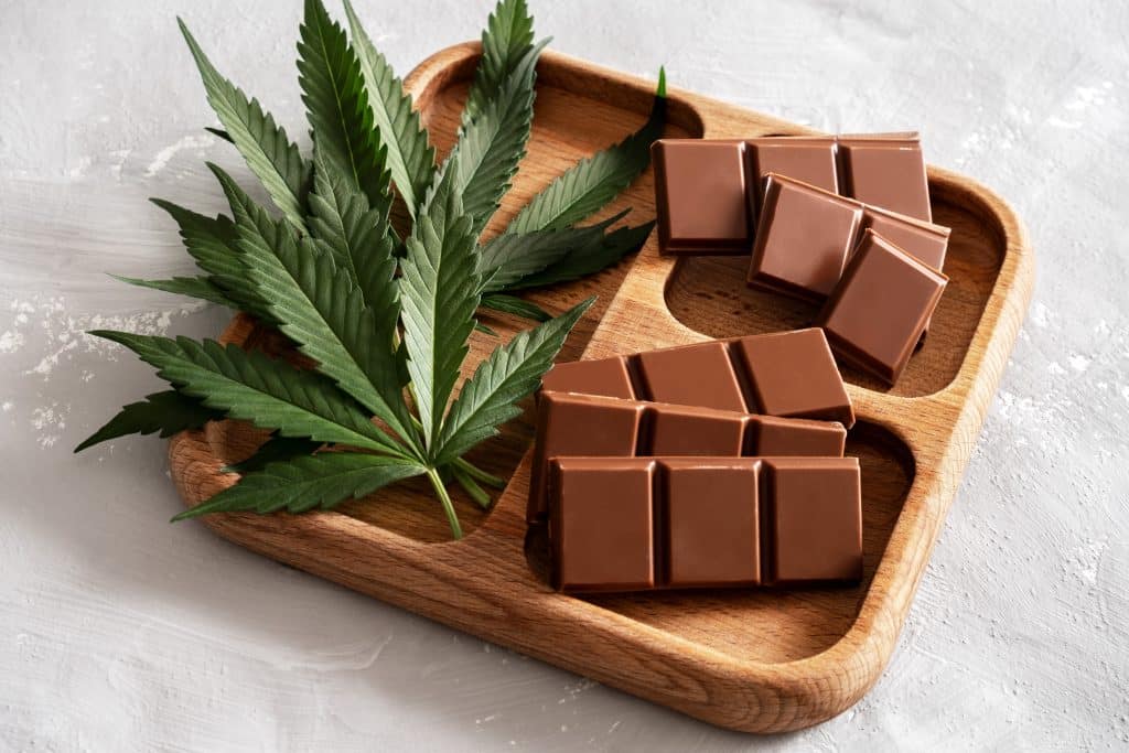 Chocolate Edibles 1000mg for a Powerful and Delicious Experience