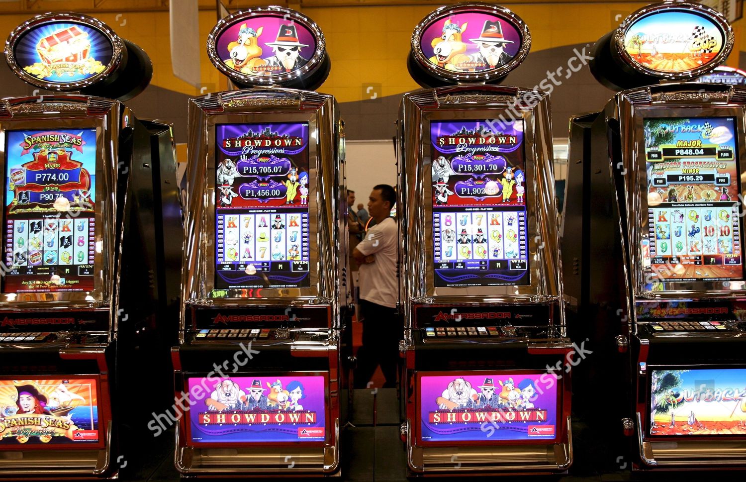 Keuntungan Bermain Slot Online di Lampu777