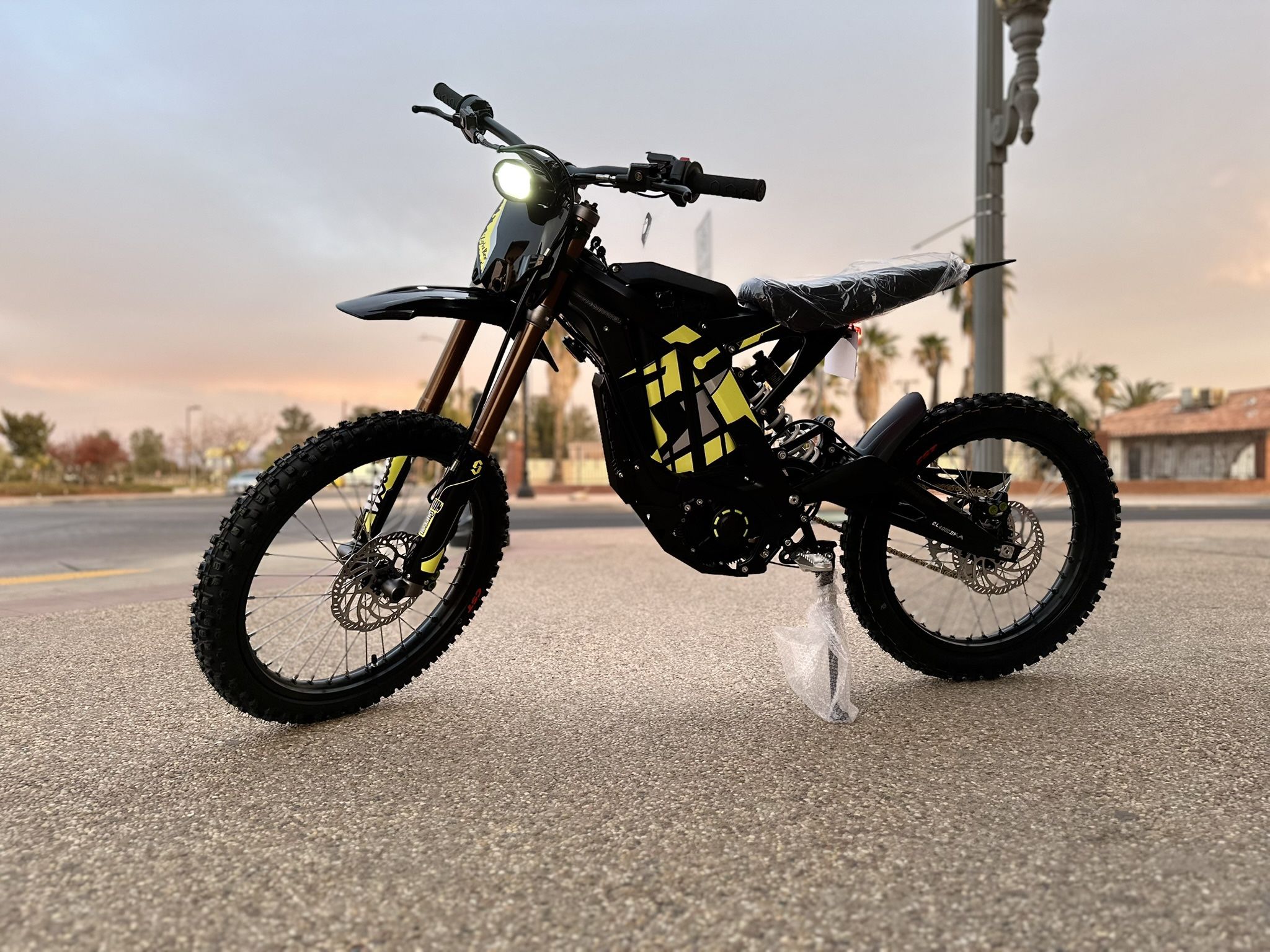 Surron Light Bee X: The Ultimate Lightweight Electric Bike
