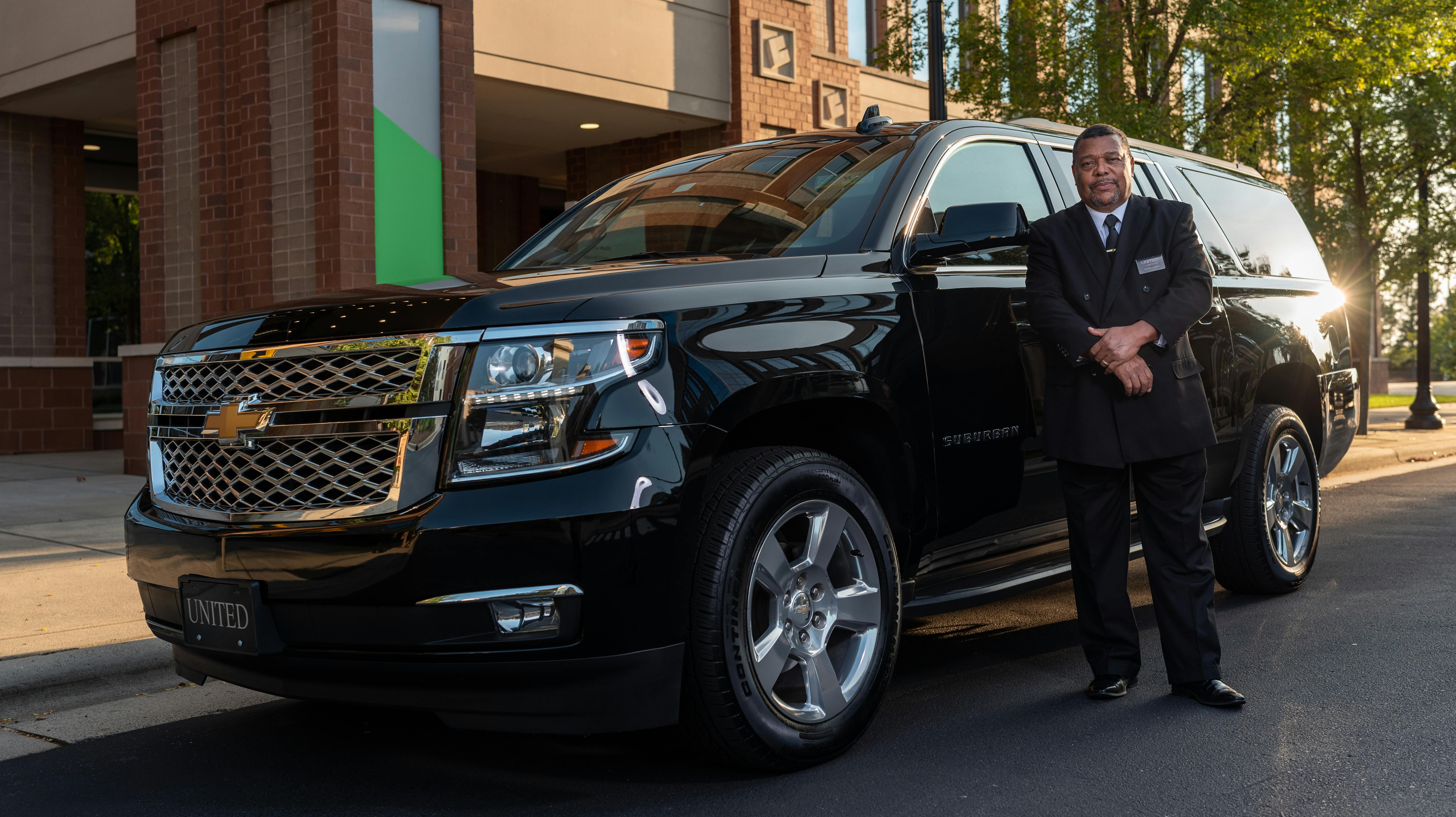 Top Benefits of Booking Wine tour limo service for Events