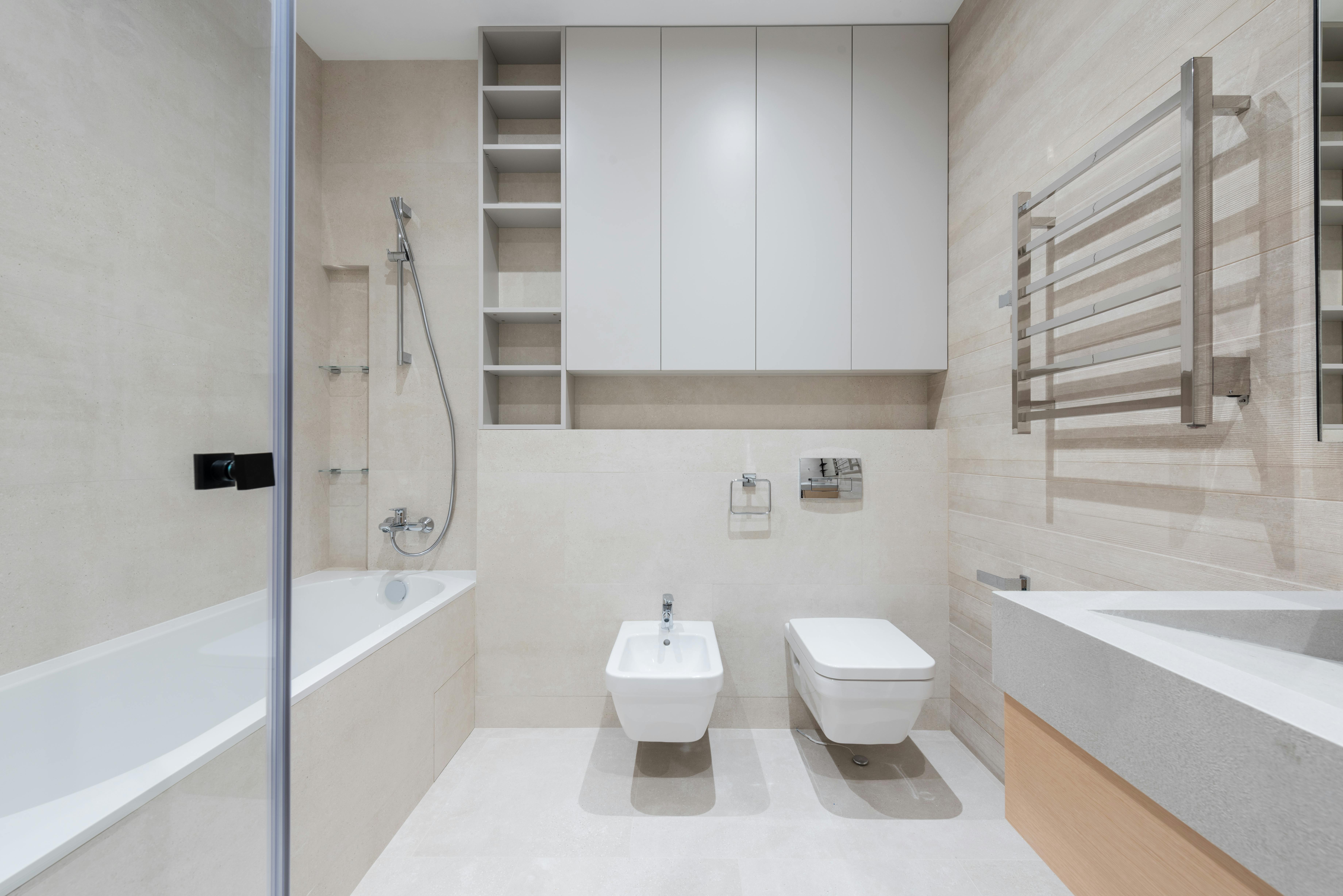 Quality Bathtub Refinishing & More Northwest Indiana Services