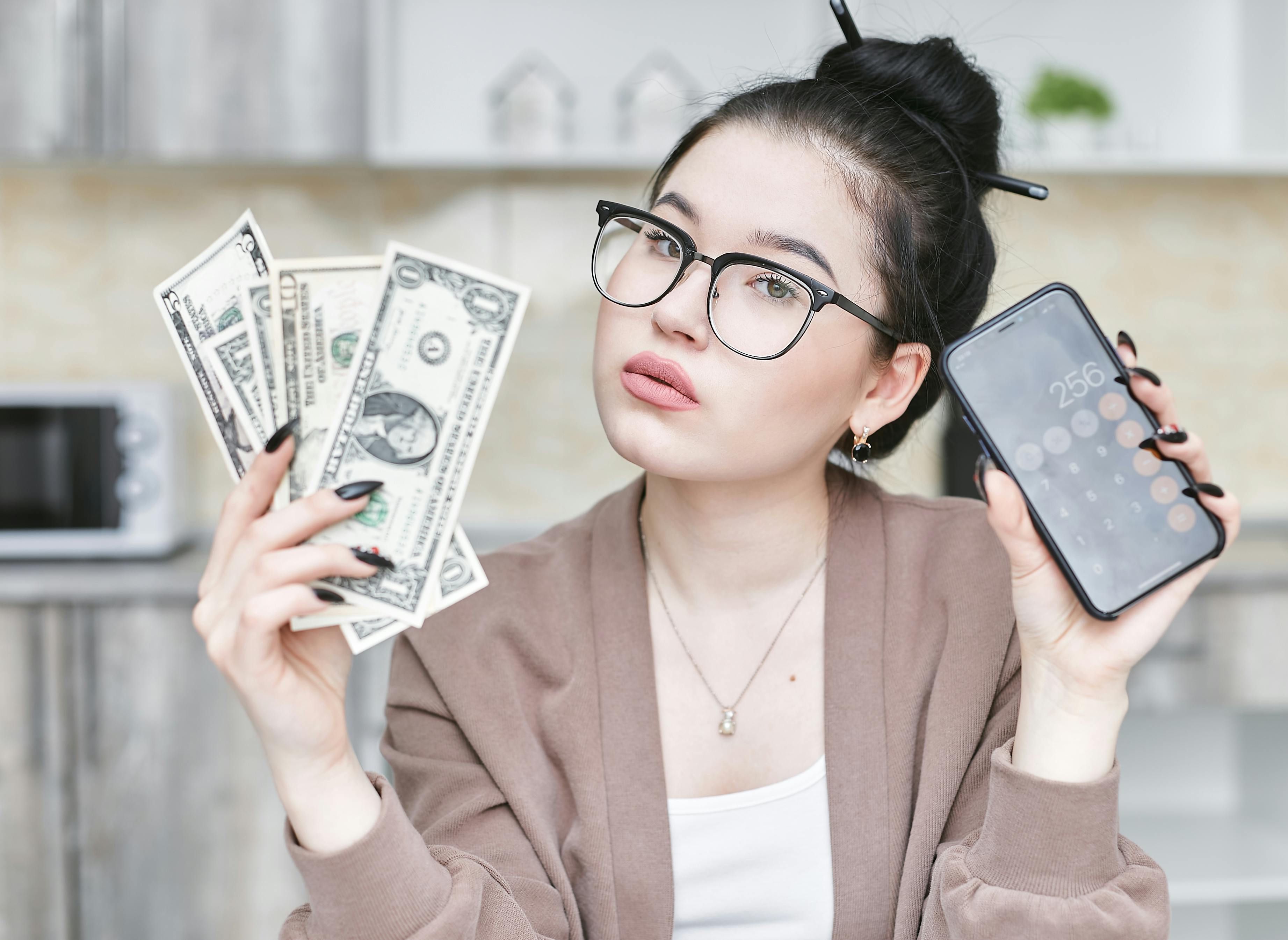 Where to Get Broken iPhone Cash Fast with Cash For Phones AR