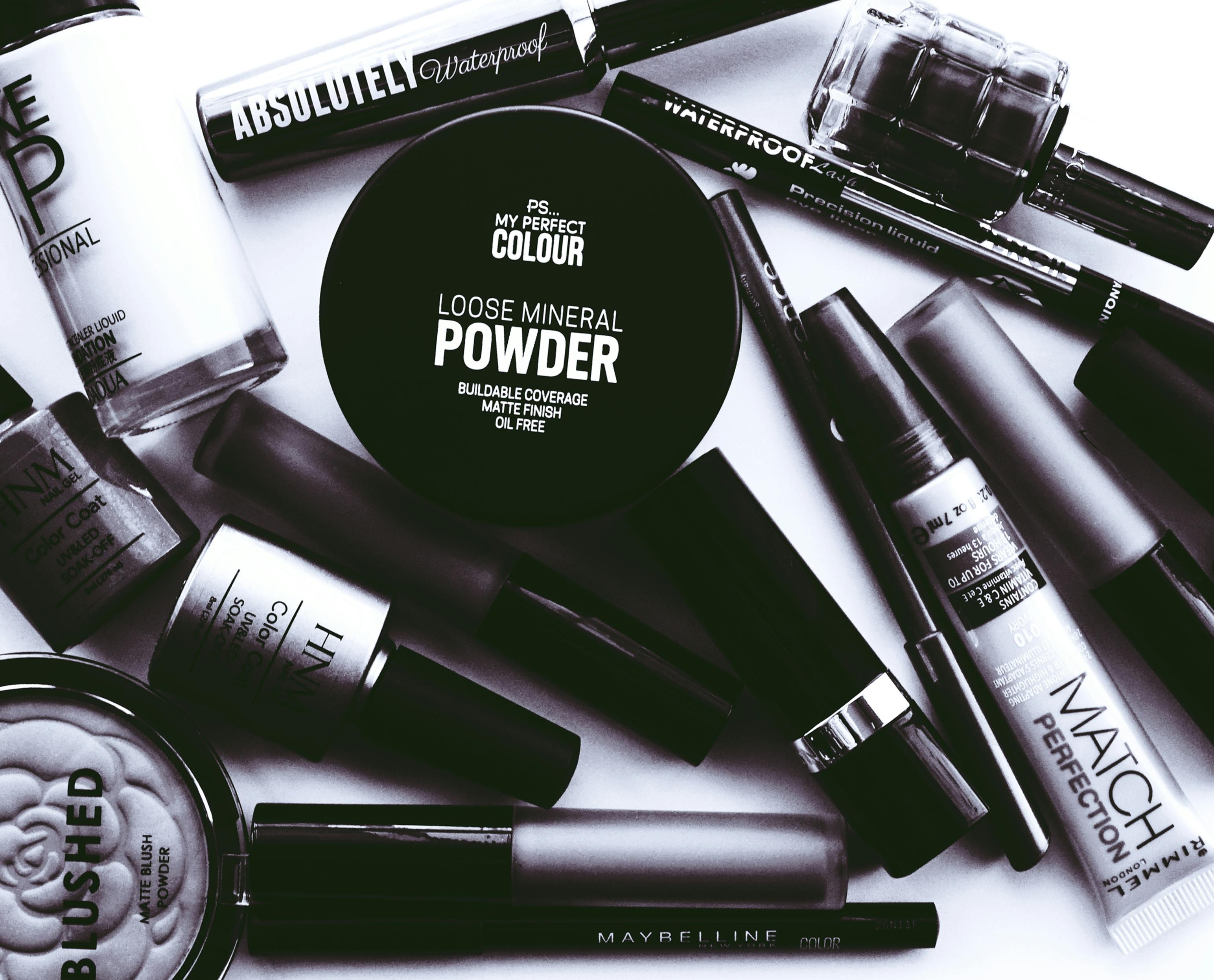 Hourglass Concealer: Your Must-Have Makeup Essential