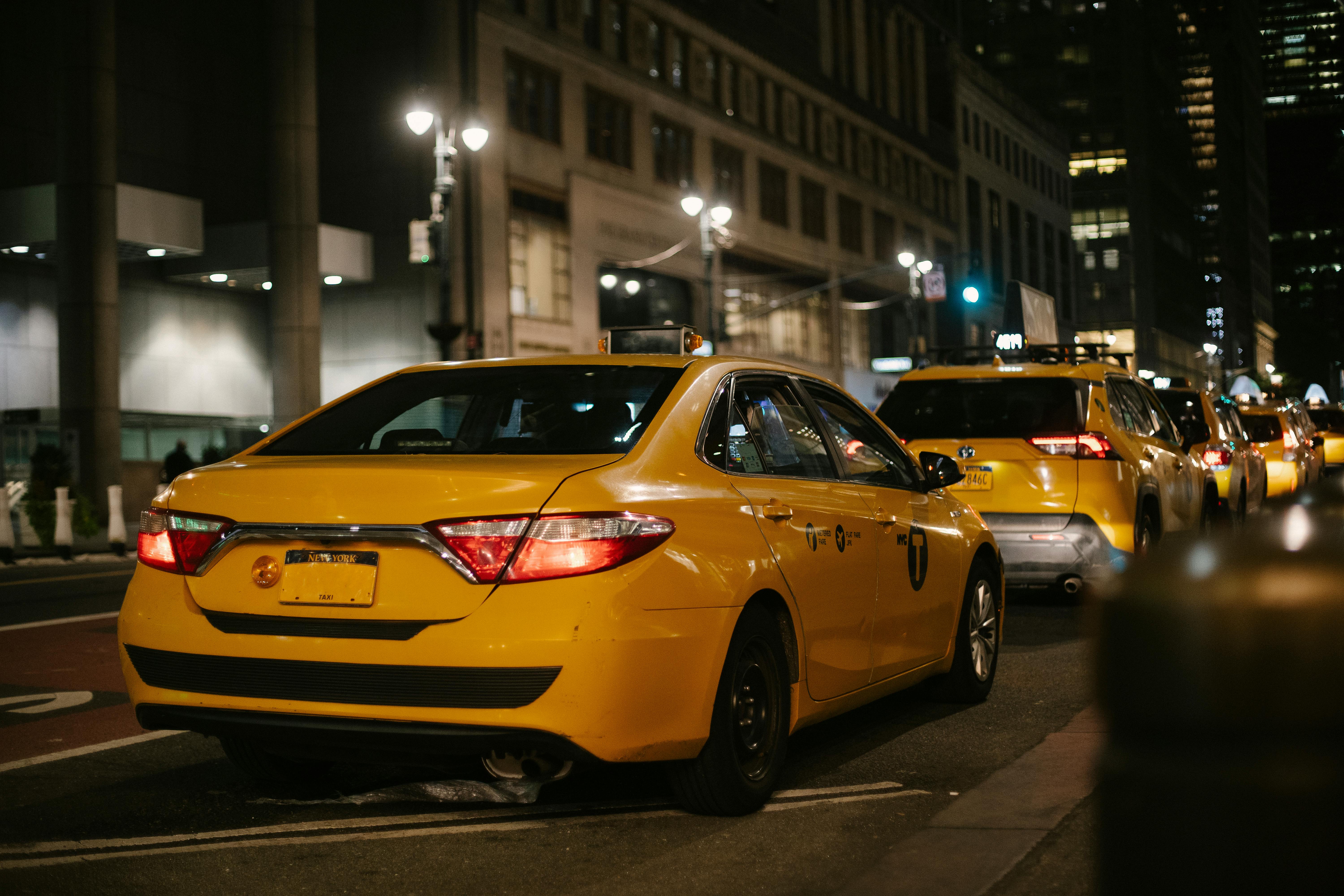 Gemini Taxis | Affordable Taxi for Daily & Long-Distance Rides