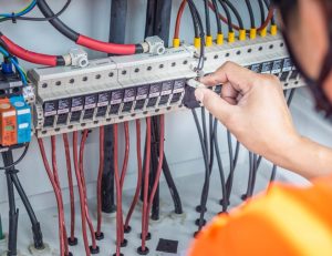 Regular-commercial-Electrical-Maintenance-1024x789