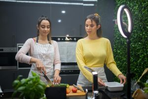 pexels-kampus-7964653